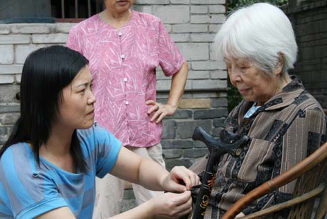 老人偏爱不孝顺子女,老人偏心子女该怎么办?