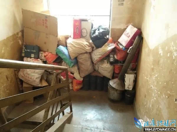 ¥���ڽ�ֹ���������ԭ��¥���ѷ�����˭���ܣ�