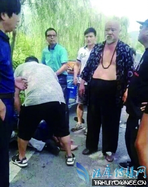 刘金山车祸严重吗?刘金山打保安事件是怎么回事?