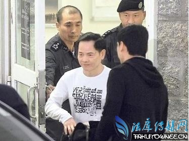 湖北荆州黑帮老大遭扫除真正的黑老大应该是什么样子的