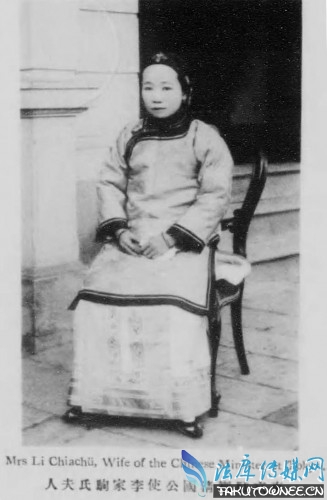 百年前的女人们老照片回忆,清朝女人的帽子有什么含义吗?