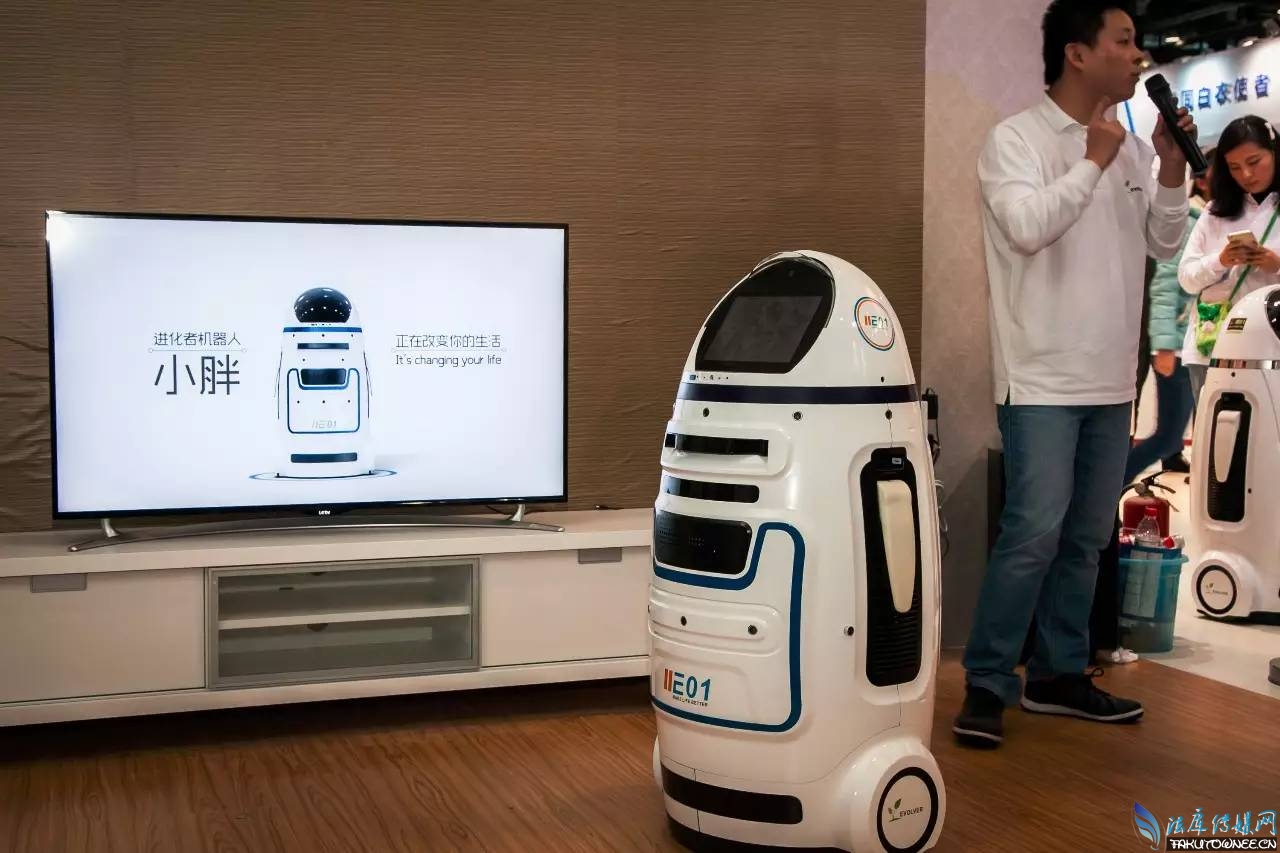 小胖机器人的设计者是谁?买一台小胖机器人多少钱?