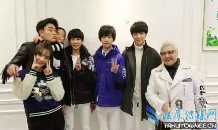 СѦ֮ǫtfboysSeve裬С贺tfboys?