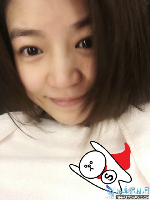 陈妍希产后晒素颜照称十天未洗头,坐月子为什么不能洗头?