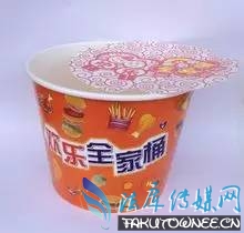 高速堵车想上厕所应该怎么办?国庆长假堵车期间的尴尬内急图片