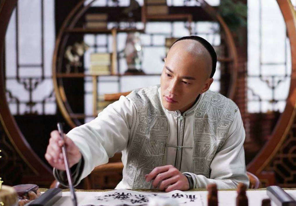何润东饰演的吴聘是第几集领盒饭死的那年那花开月正圆何润东为什么不