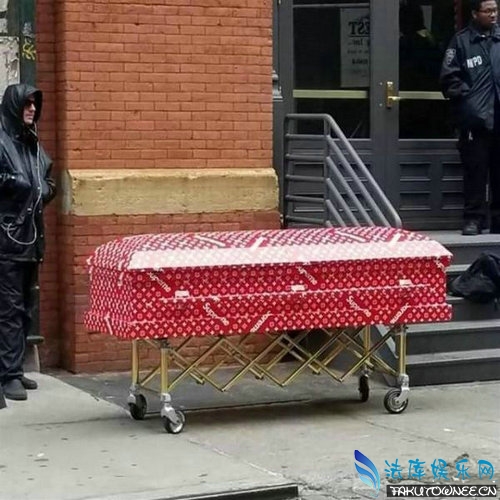 lv出棺材了吗?lv的东西为什么卖的那么贵?