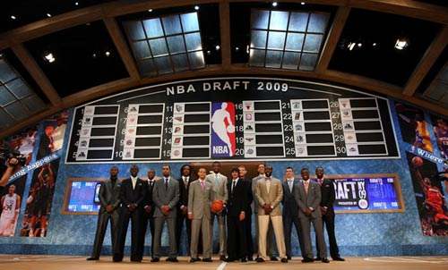 NBA选秀大小年几年一轮回 NBA选秀大小年是怎么定的