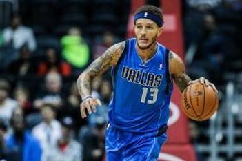 韦斯特流落街头被拍 NBA球员破产率为什么那么高