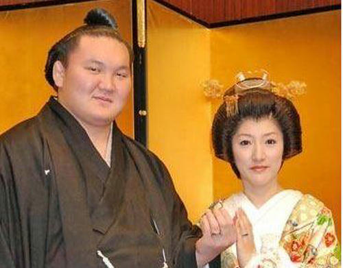 日本相扑的社会地位很高吗 相扑有多受欢迎