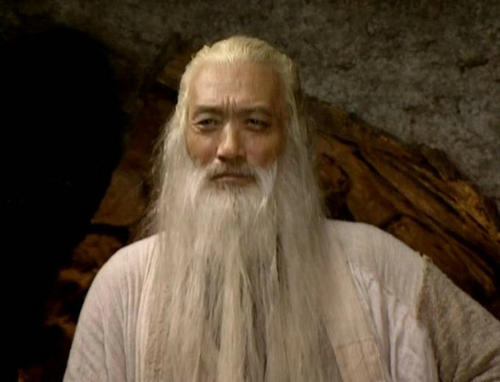 风清扬是气宗还是剑宗 风清扬和岳不群的关系