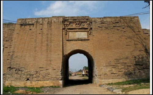古代城墙是将整个城市包围起来了吗 城墙都是什么材质做的